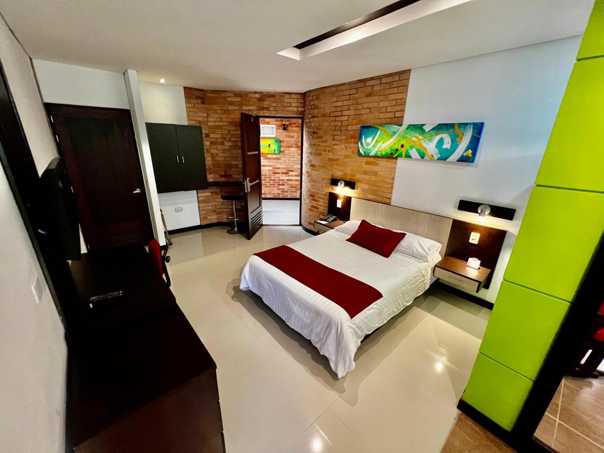 Hotel Toscana Oriente Rionegro Bagian luar foto