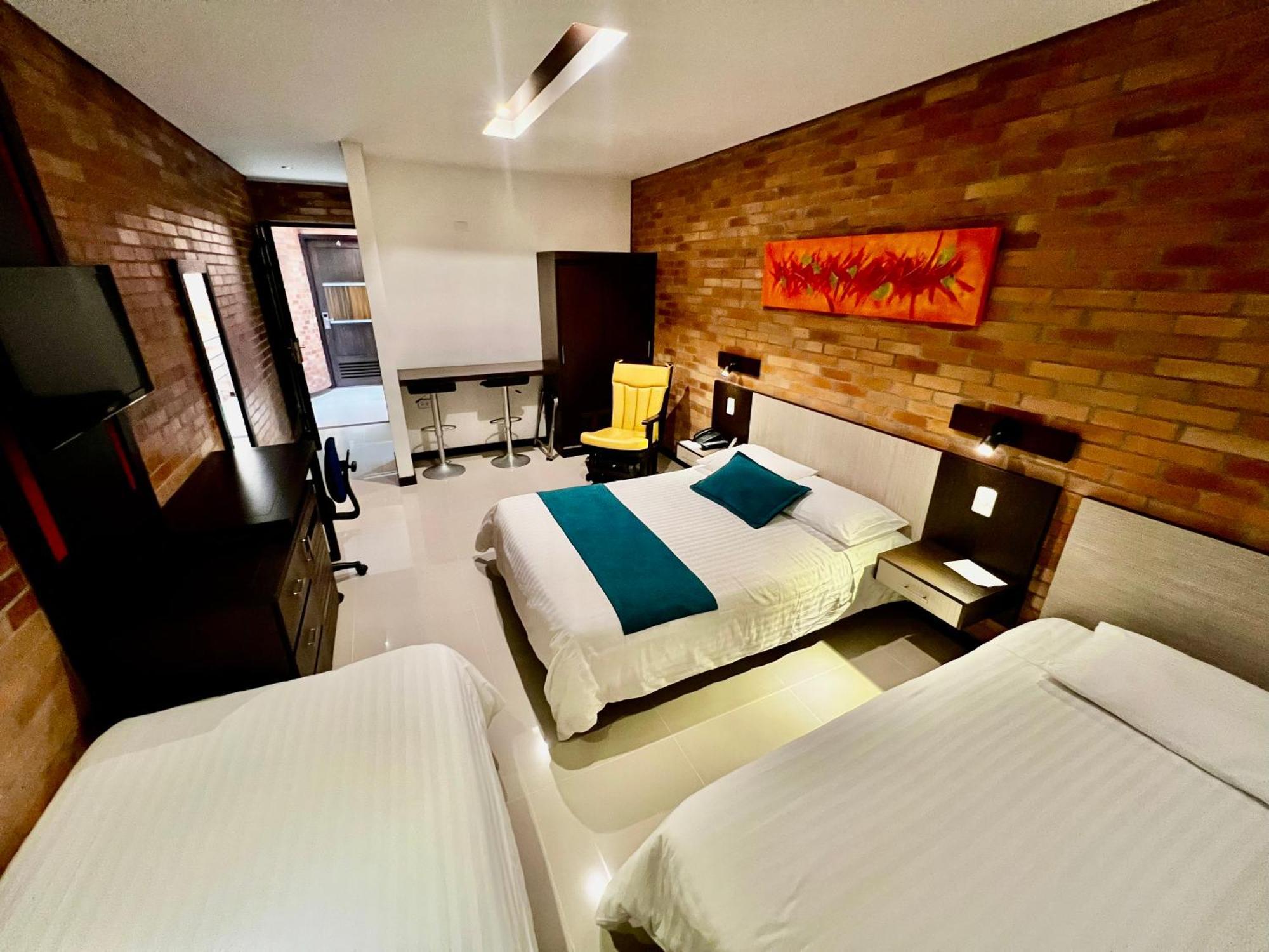 Hotel Toscana Oriente Rionegro Bagian luar foto