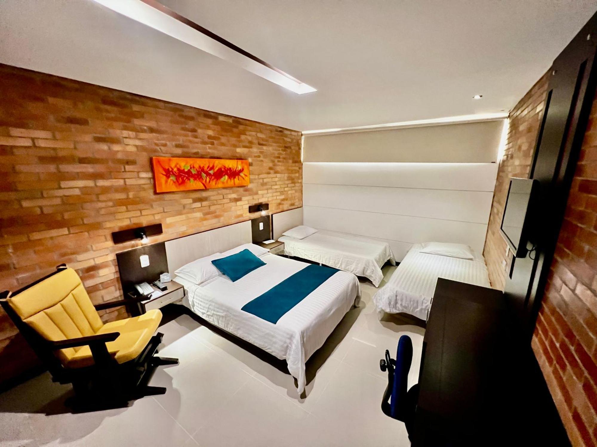 Hotel Toscana Oriente Rionegro Bagian luar foto