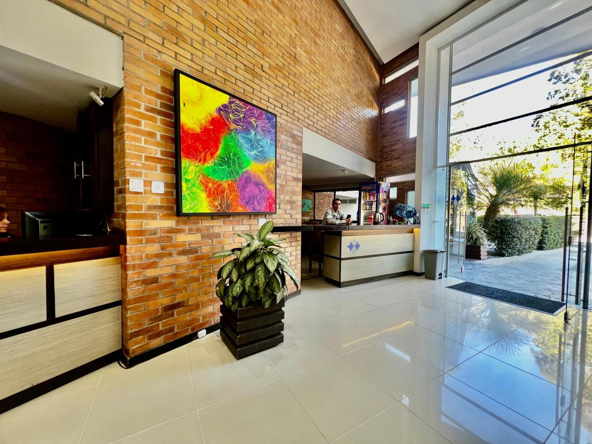 Hotel Toscana Oriente Rionegro Bagian luar foto