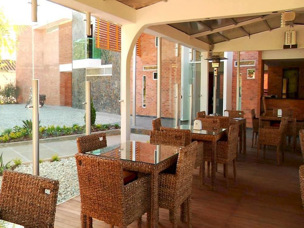 Hotel Toscana Oriente Rionegro Bagian luar foto